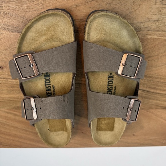 New NWOB Womens Birkenstock Arizona Brown Leather Comfort Slides Sandals Size 39 - Picture 6 of 11